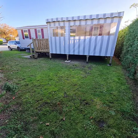 Mobile 64767 Tybreizh Holidays At Les Charmettes 4 Star Without Fun Pass Les Mathes
